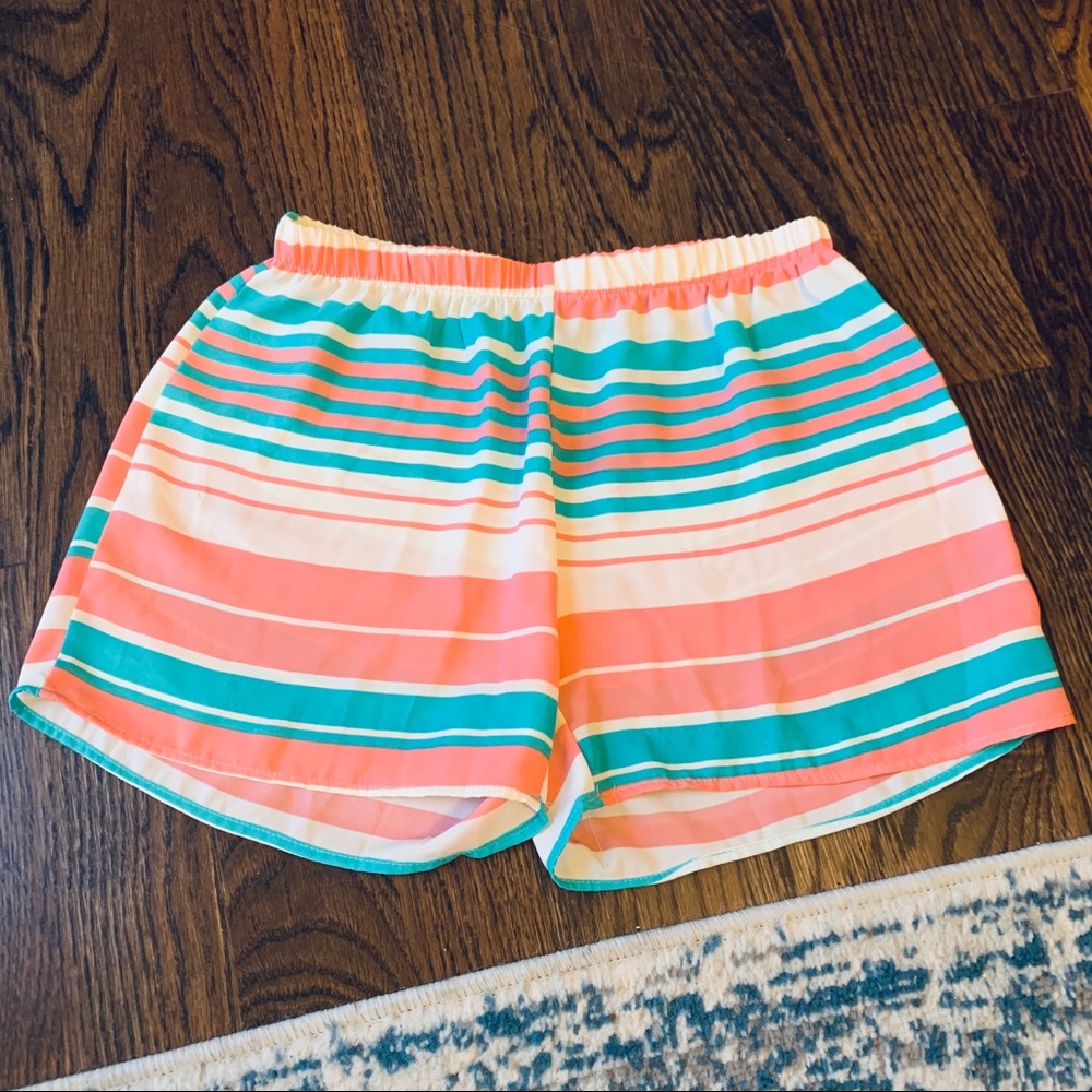 Shorts Lightweight Elastic Waist Striped